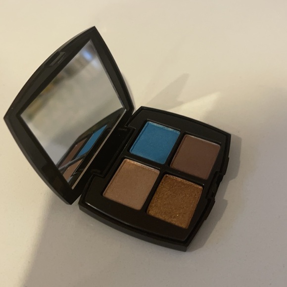 Brand new Lancôme eye shadow palette with mirror - Picture 2 of 4